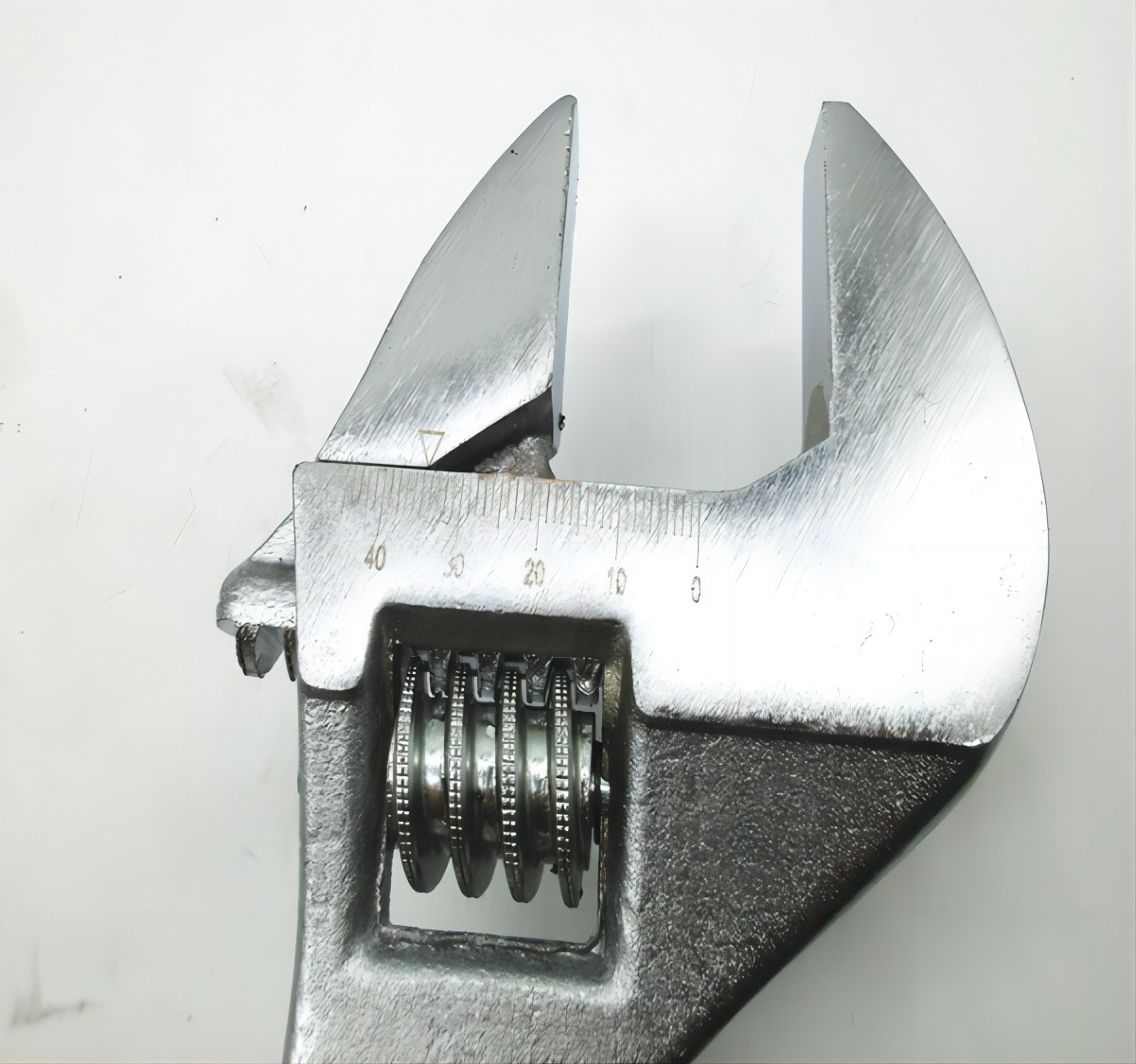 Carbon steel Adjustable Wrench